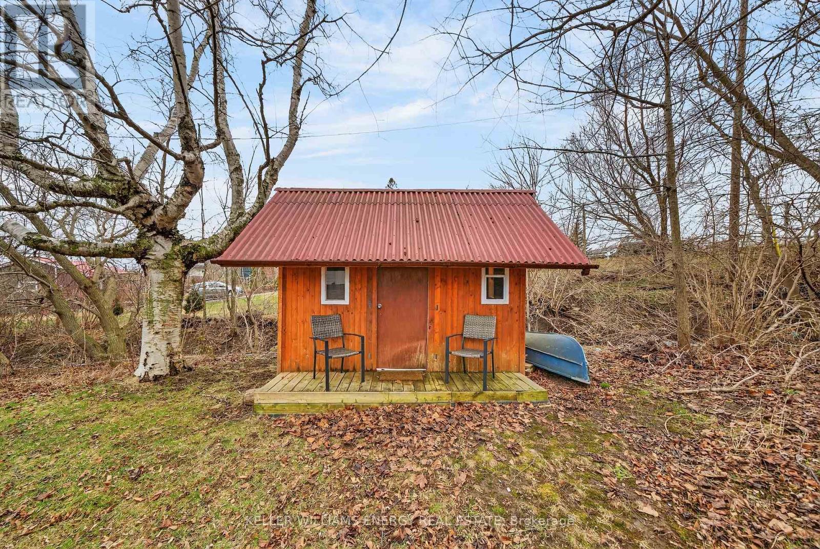 1071c Lakeside Drive, Prince Edward County, Ontario  K0K 1T0 - Photo 39 - X12956334