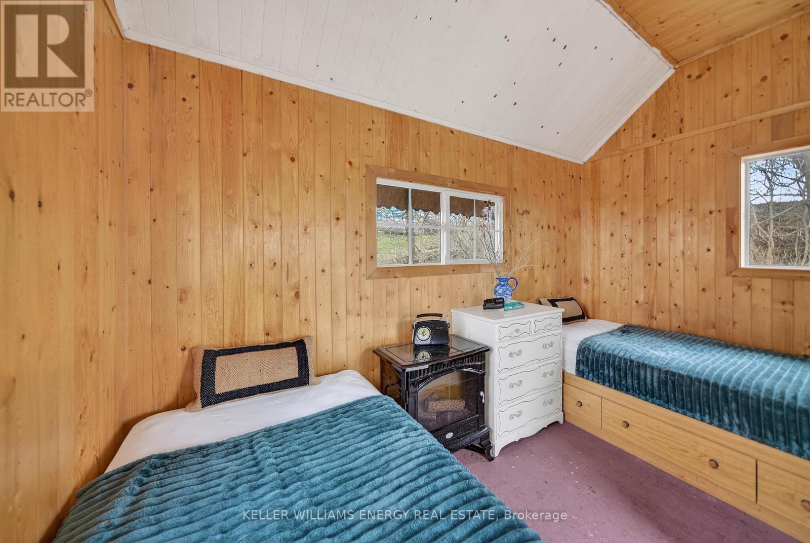 1071c Lakeside Drive, Prince Edward County, Ontario  K0K 1T0 - Photo 40 - X12956334