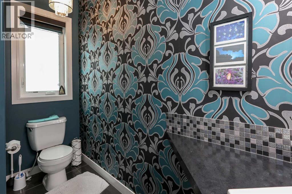 112 Eastpointe Drive, Blackfalds, Alberta  T4M 0B1 - Photo 17 - A2298776