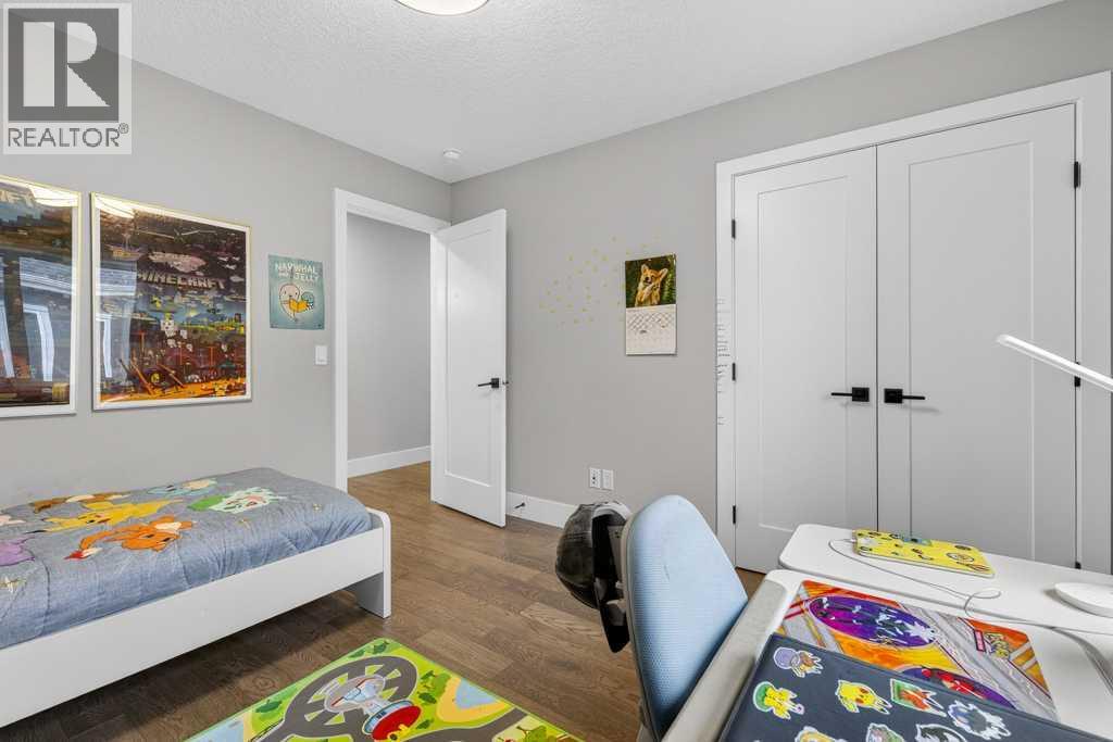 105 Westpoint Way SW, Calgary, Alberta  T3H 2A5 - Photo 32 - A2295884