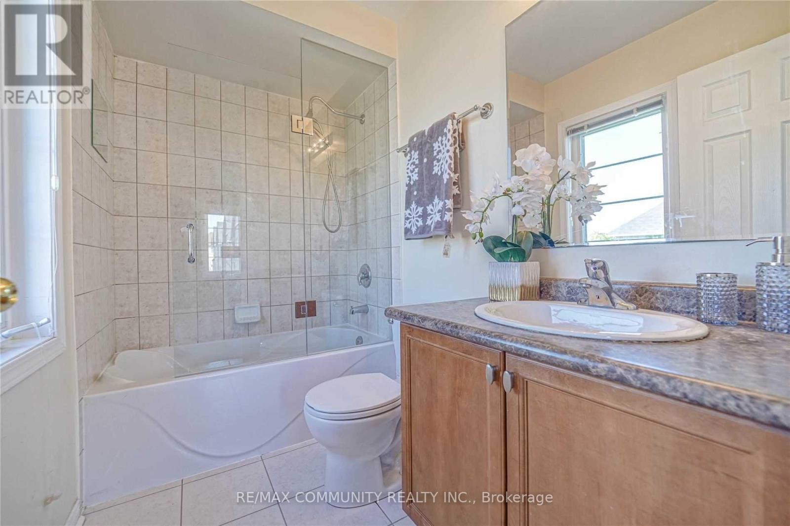 1 Burnsborough Street, Ajax, Ontario  L1S 0A7 - Photo 20 - E12956342