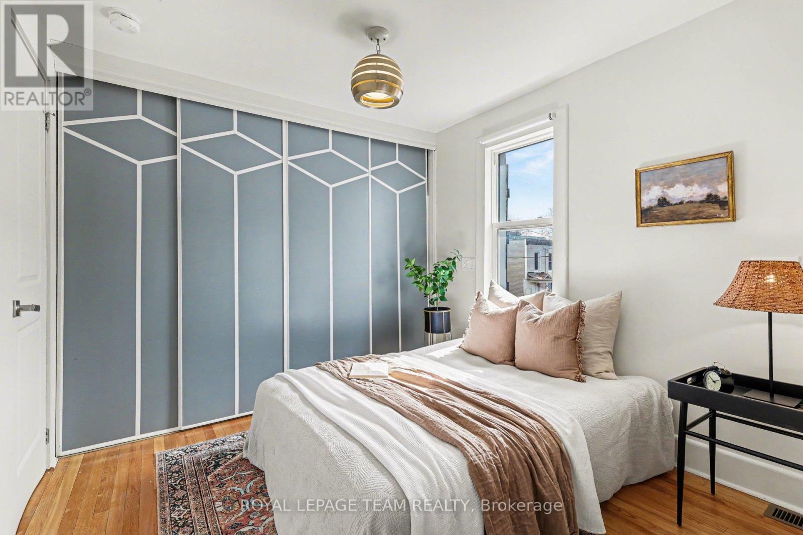 236 Emond Street, Ottawa, Ontario  K1L 7R8 - Photo 18 - X12956338