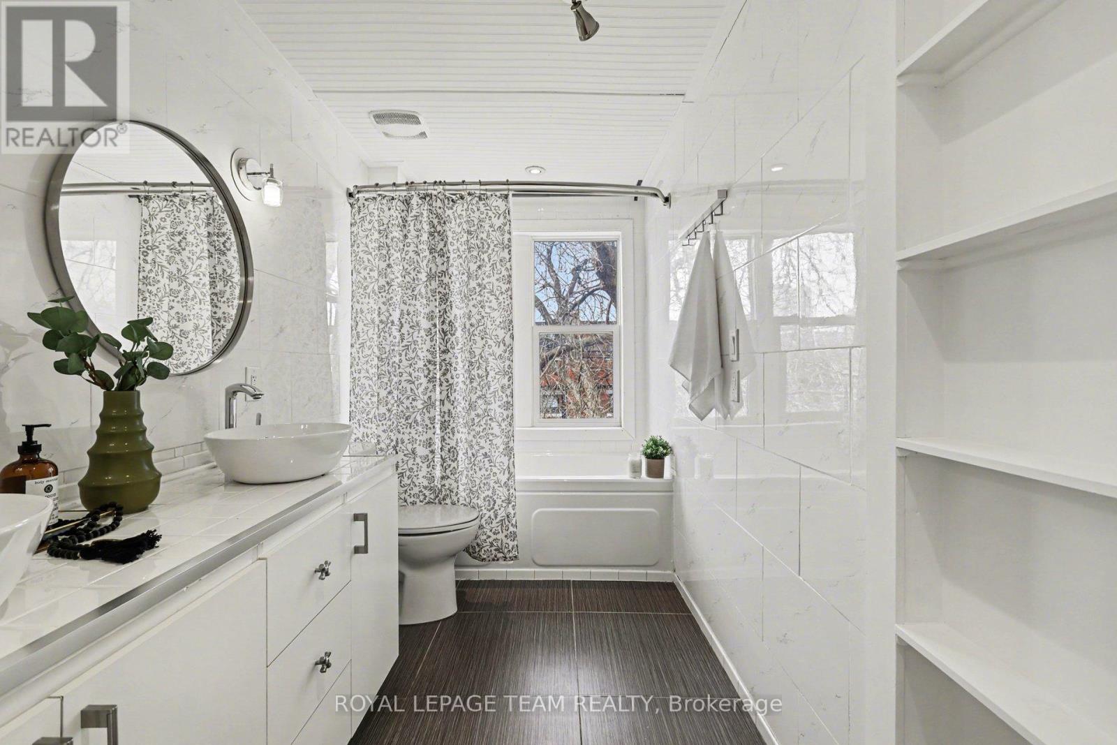 236 Emond Street, Ottawa, Ontario  K1L 7R8 - Photo 22 - X12956338