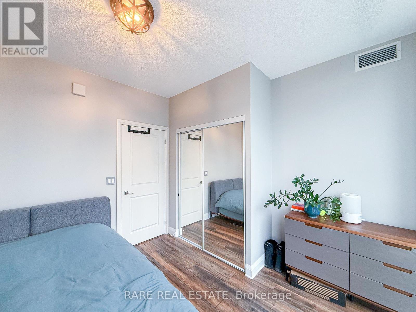 804 - 1185 The Queensway, Toronto, Ontario  M8Z 0C6 - Photo 14 - W12956324