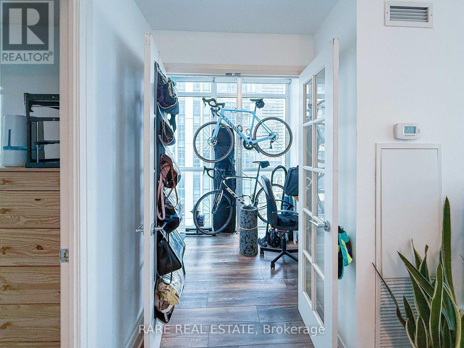 804 - 1185 The Queensway, Toronto, Ontario  M8Z 0C6 - Photo 17 - W12956324