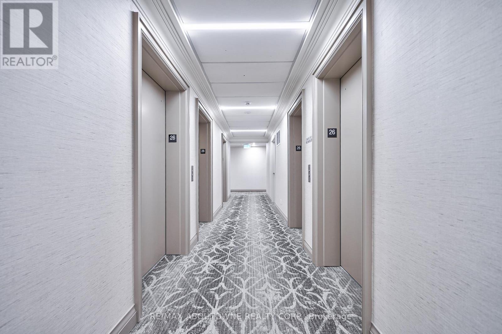 2604 - 36 Elm Drive W, Mississauga, Ontario  L5B 1L9 - Photo 4 - W12956328