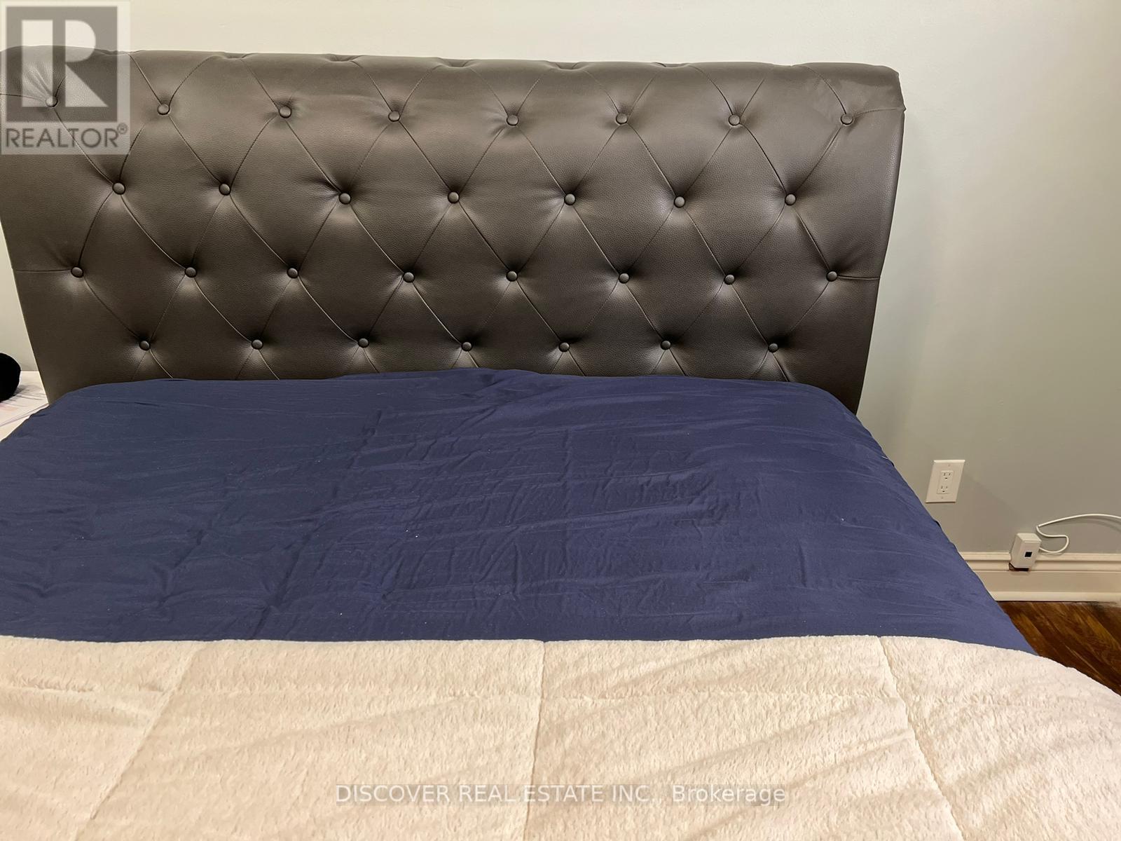 Main Floor Only - 525 Cullen Avenue, Mississauga, Ontario  L5B 2M8 - Photo 22 - W12956336