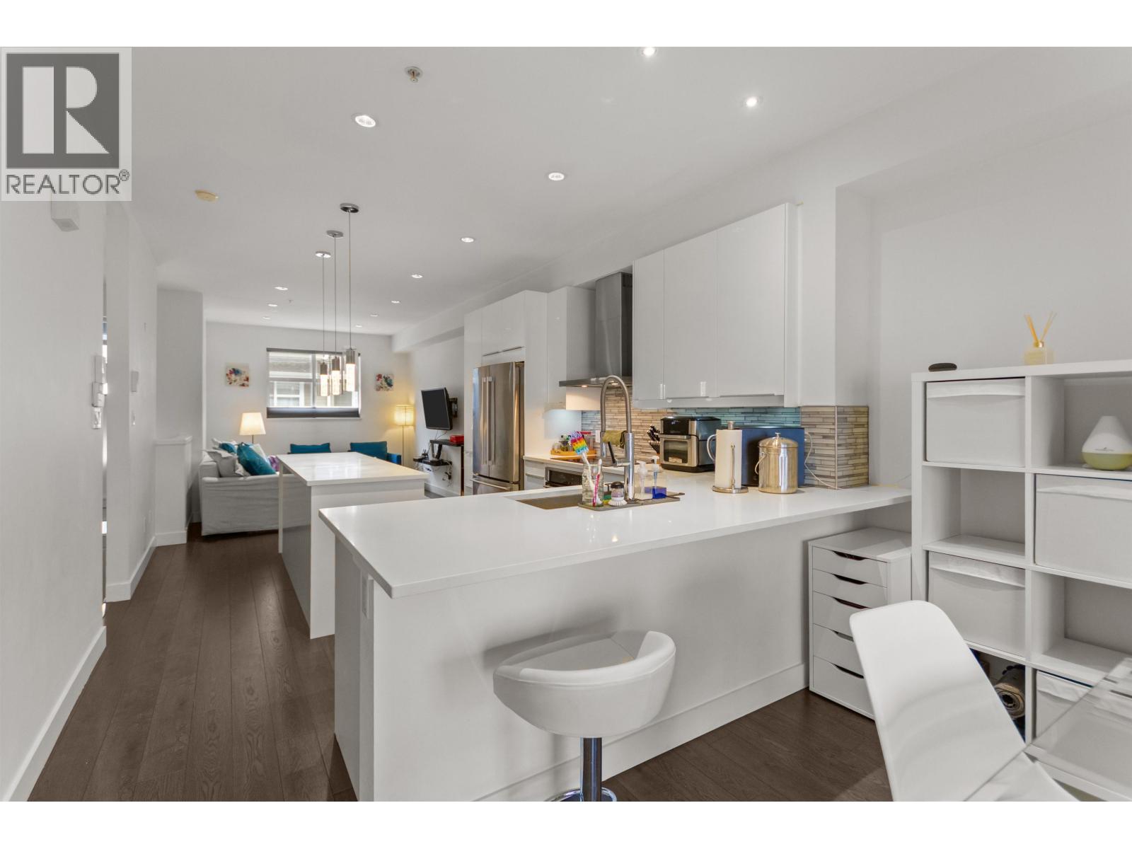 59 935 Ewen Avenue, New Westminster, British Columbia  V3M 0A1 - Photo 6 - R3106244