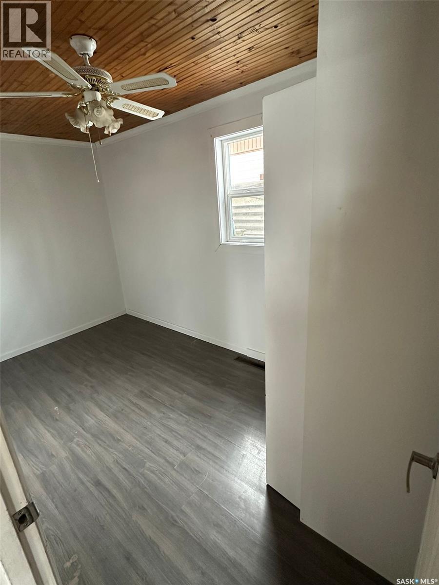 1209 K Avenue S, Saskatoon, Saskatchewan  S7M 2G6 - Photo 21 - SK032059