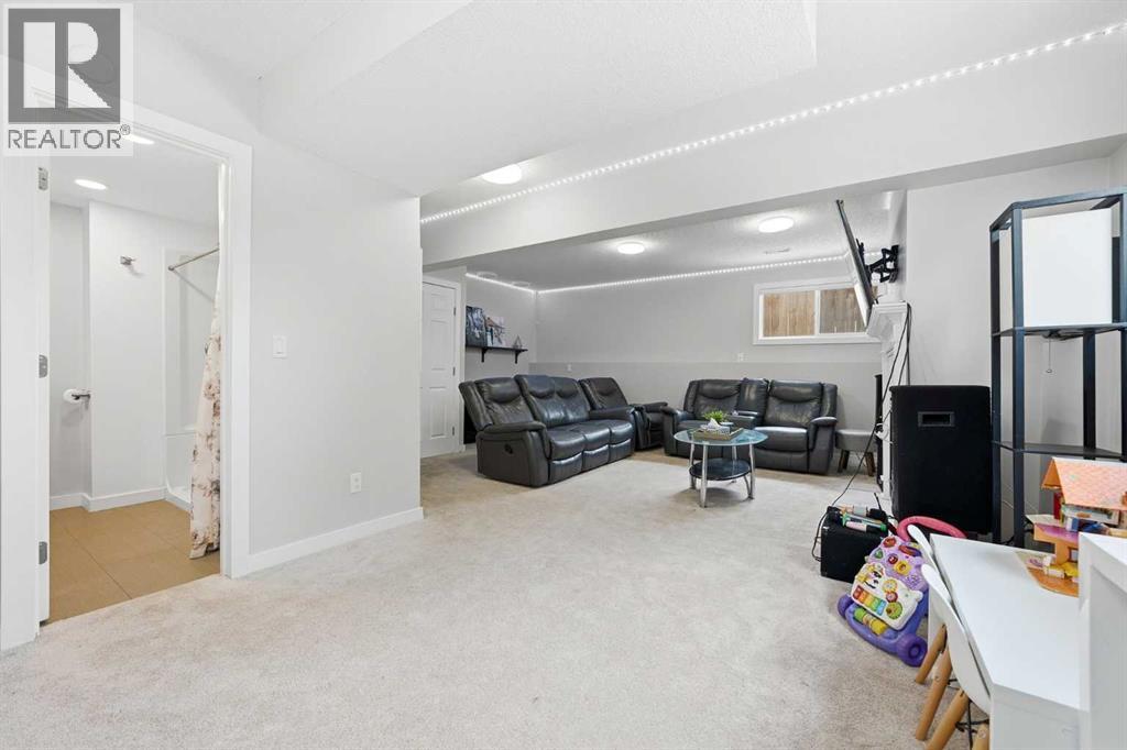 151 Templevale Place NE, Calgary, Alberta  T1Y 4V6 - Photo 19 - A2297380