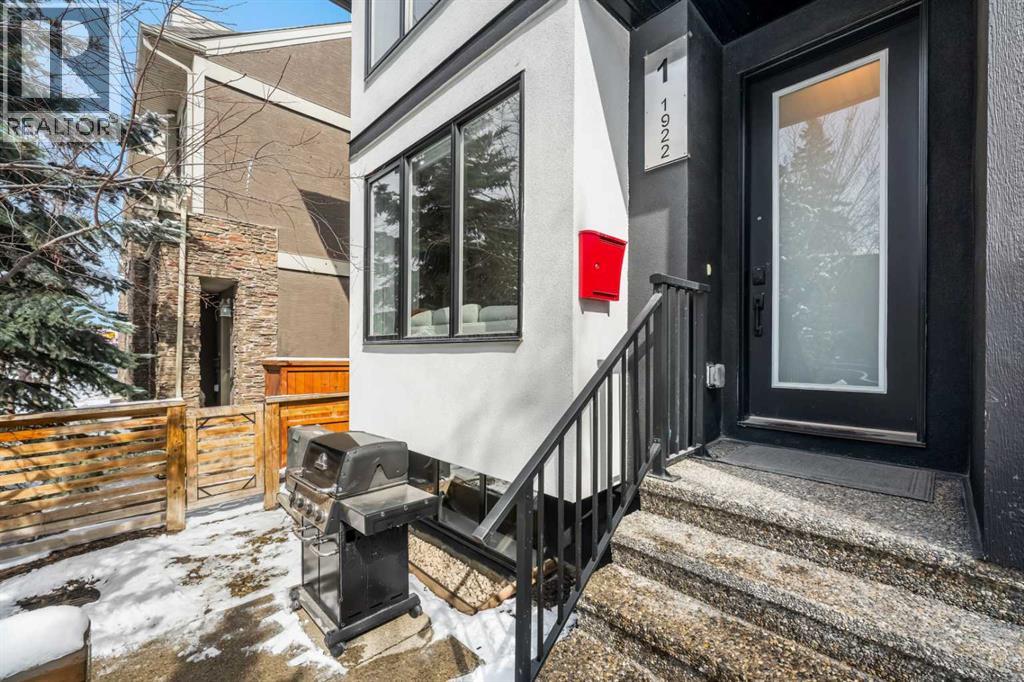 1, 1922 36 Street SW, Calgary, Alberta  T3E 2Y9 - Photo 2 - A2297486