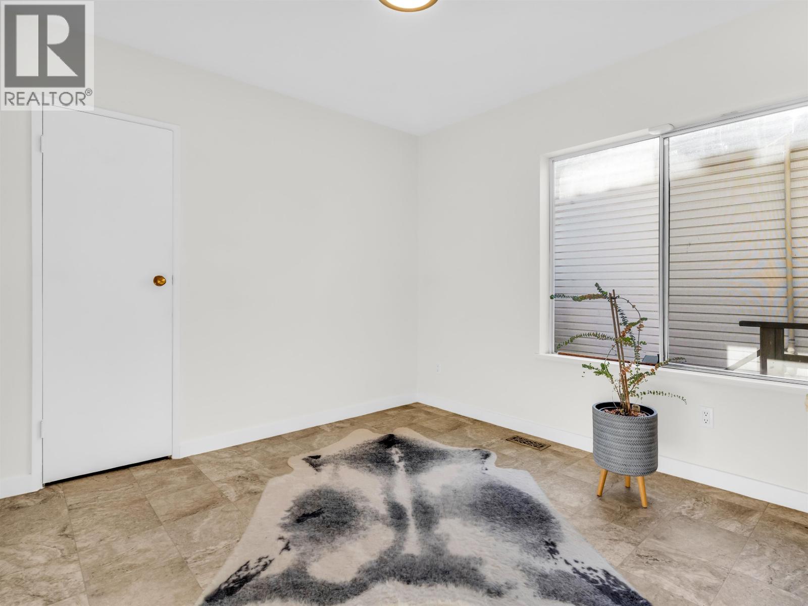 16 N Kaslo Street, Vancouver, British Columbia  V5K 3M8 - Photo 8 - R3106682