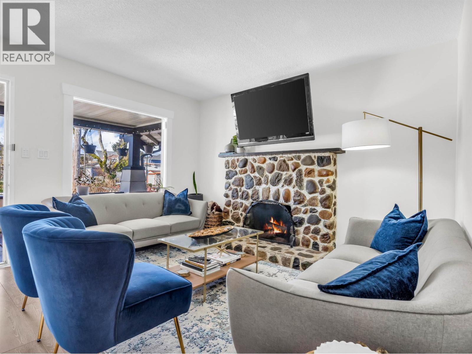 16 N Kaslo Street, Vancouver, British Columbia  V5K 3M8 - Photo 4 - R3106682