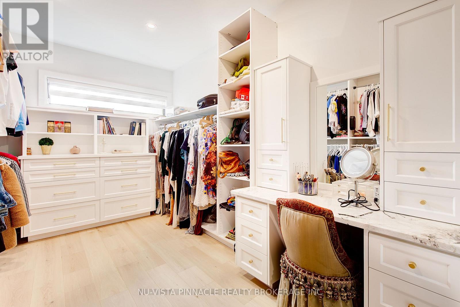 564 Creekview Chase, London North, Ontario  N6G 3X8 - Photo 27 - X12955388