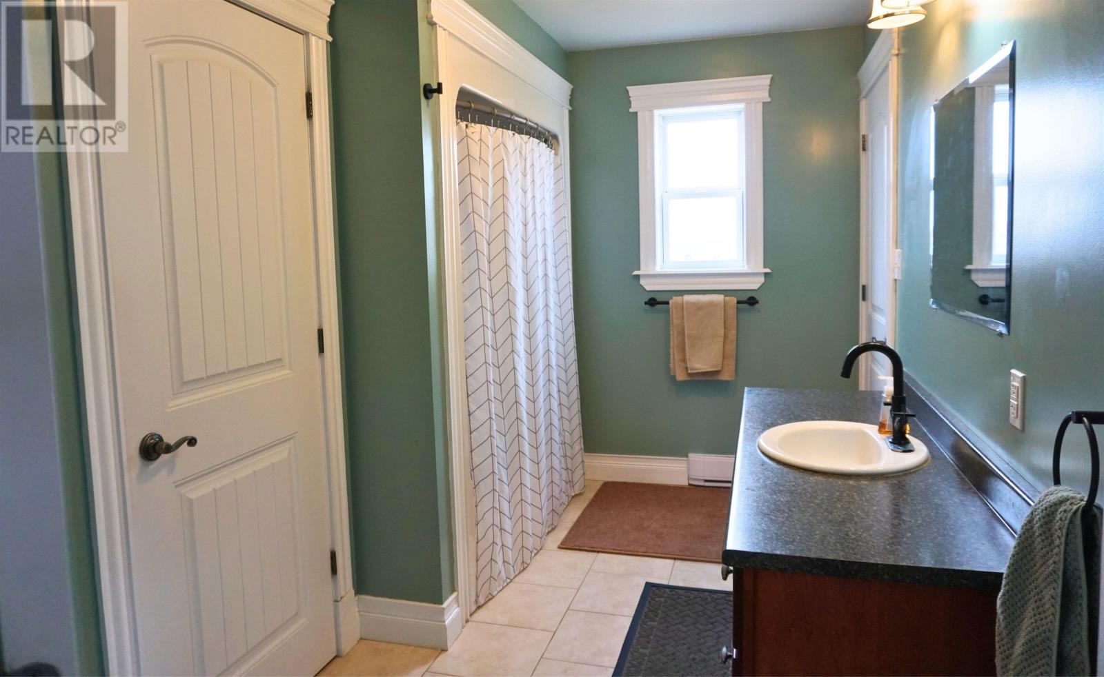 83 Old Cardigan Road, Pisquid, Prince Edward Island  C0A 1T0 - Photo 16 - 202606308