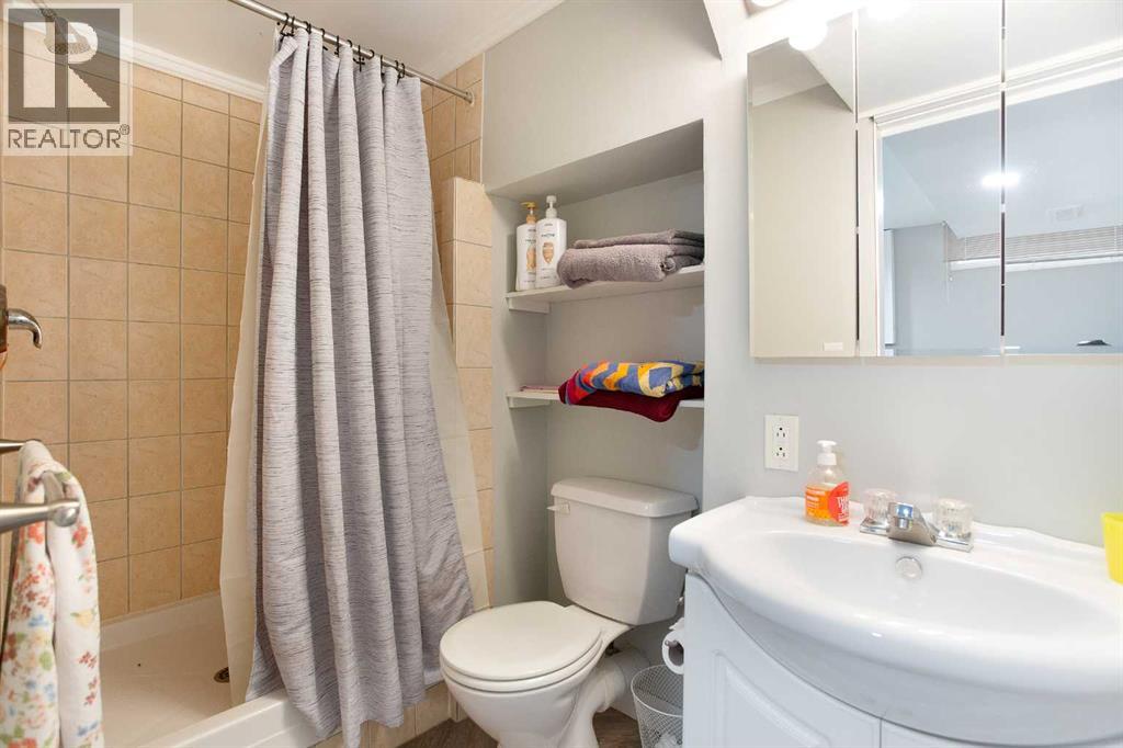 16 Suncanyon Park Se, Calgary, Alberta  T2X 2Z4 - Photo 46 - A2298676