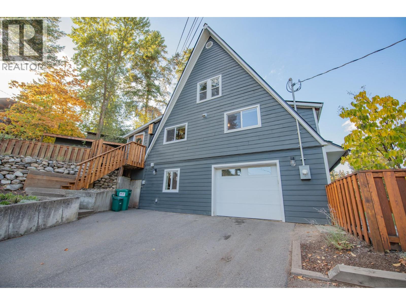 2180 Catt Avenue, Lumby, British Columbia