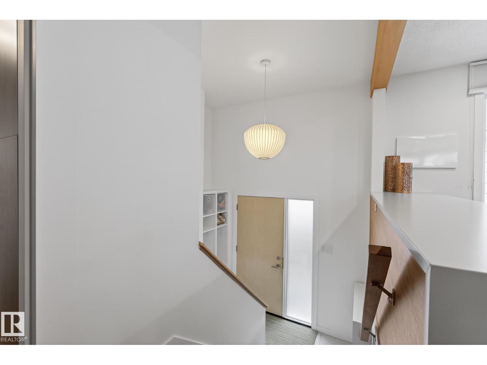 9736 78 Avenue Nw, Edmonton, Alberta  T6E 1N2 - Photo 25 - E4480632