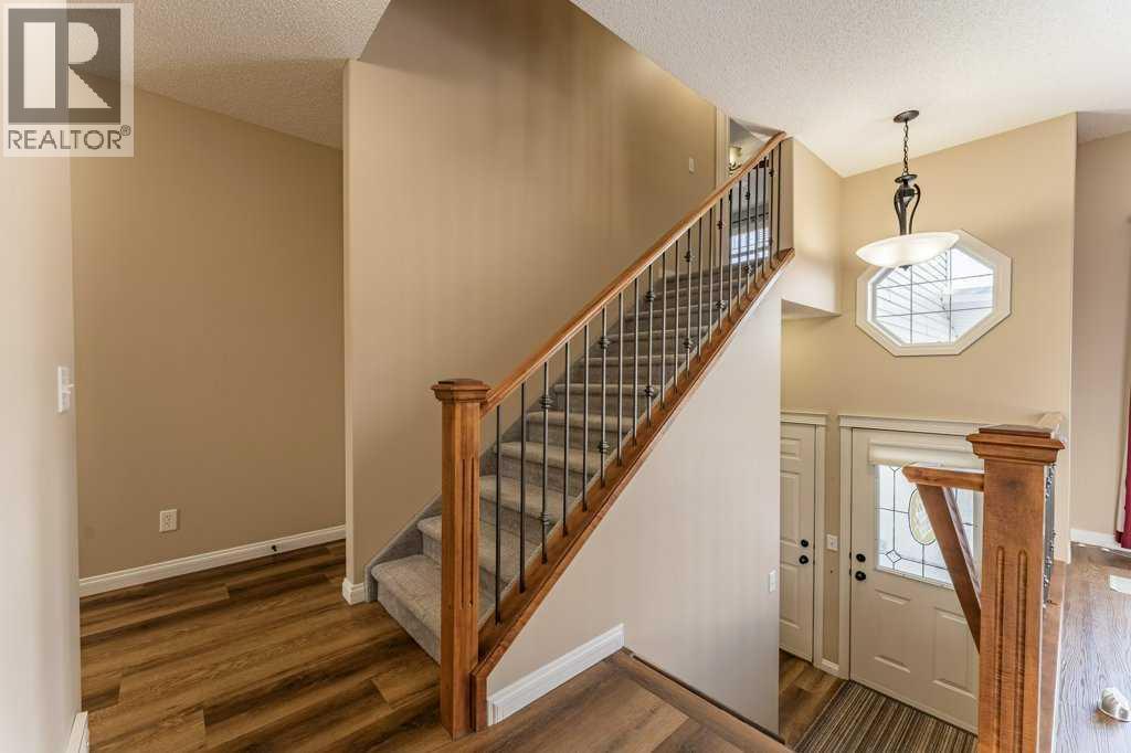 1008 Highland Green Drive NW, High River, Alberta  T1V 1V8 - Photo 8 - A2285885