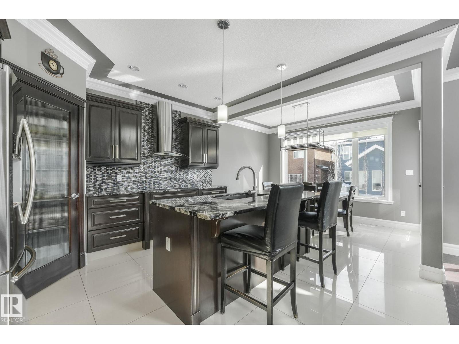 1360 Cunningham Dr Sw, Edmonton, Alberta  T6W 2R6 - Photo 6 - E4480070