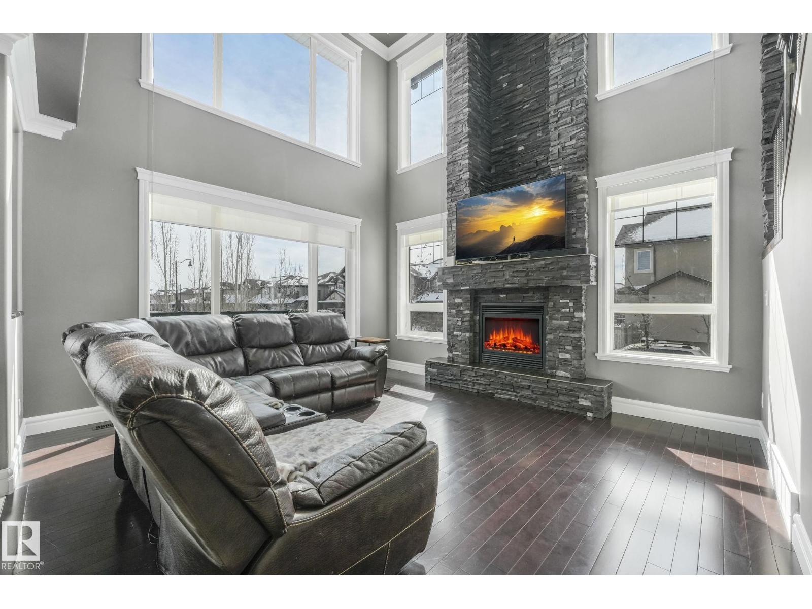 1360 Cunningham Dr Sw, Edmonton, Alberta  T6W 2R6 - Photo 13 - E4480070