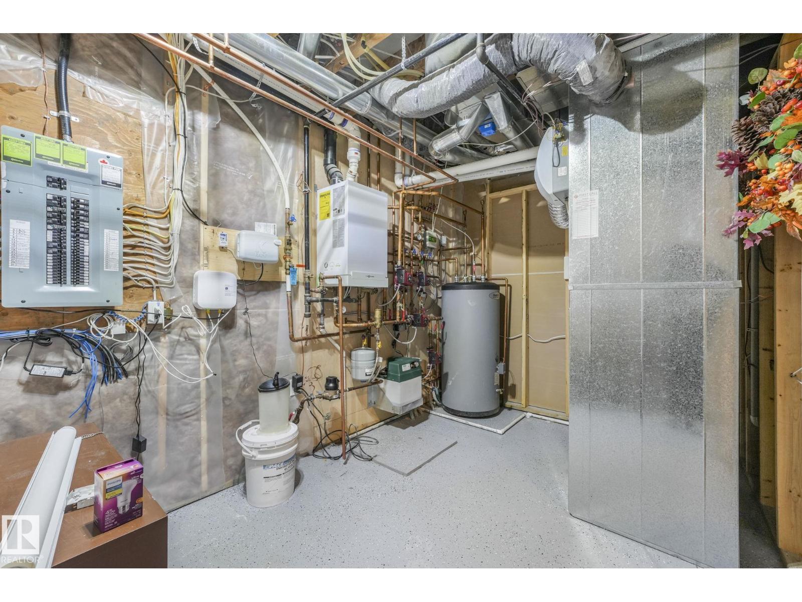 1360 Cunningham Dr Sw, Edmonton, Alberta  T6W 2R6 - Photo 48 - E4480070