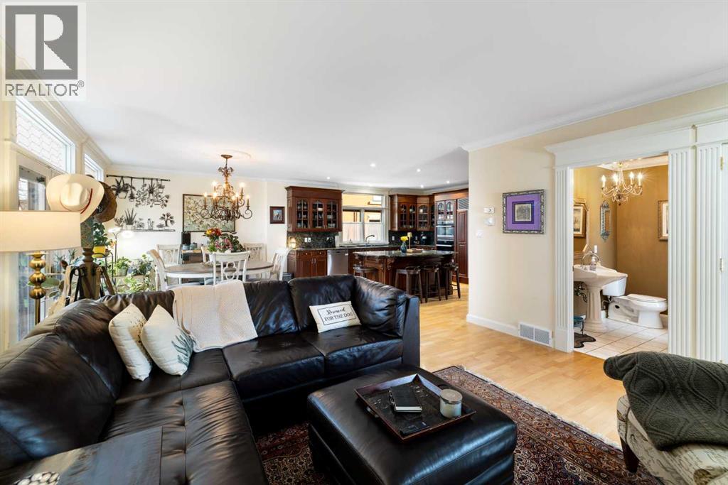 1727 24 Street SW, Calgary, Alberta  T3C 1J2 - Photo 10 - A2298758