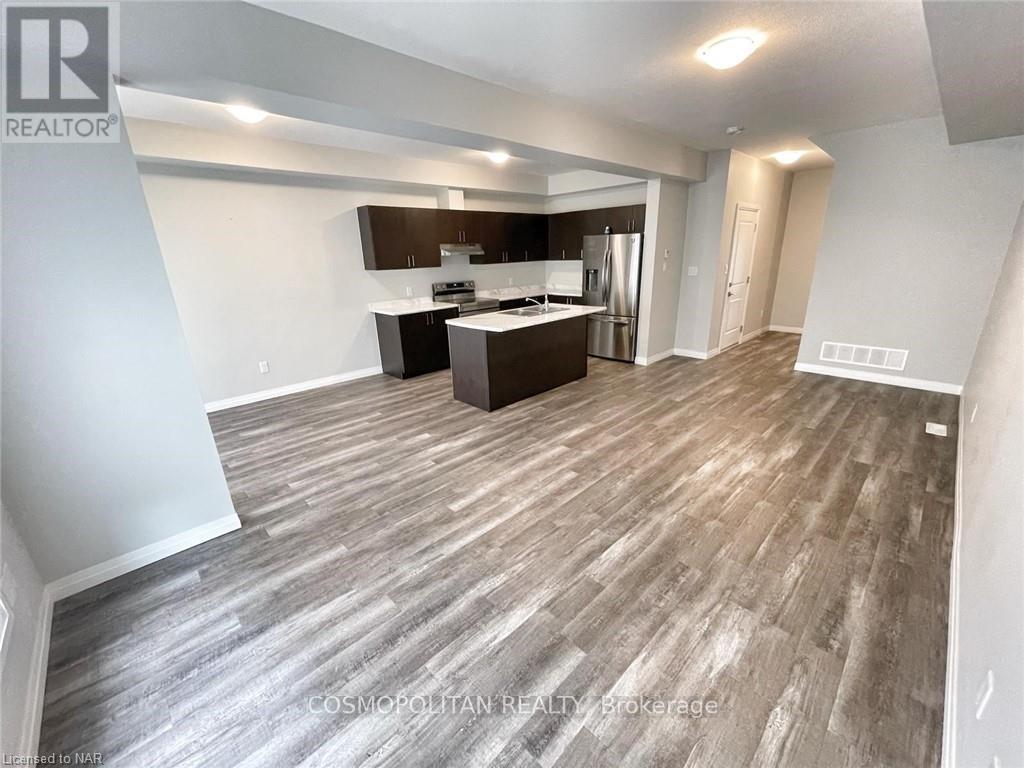 6715 Cropp St Street, Niagara Falls, Ontario  L2E 0B7 - Photo 10 - X12956358