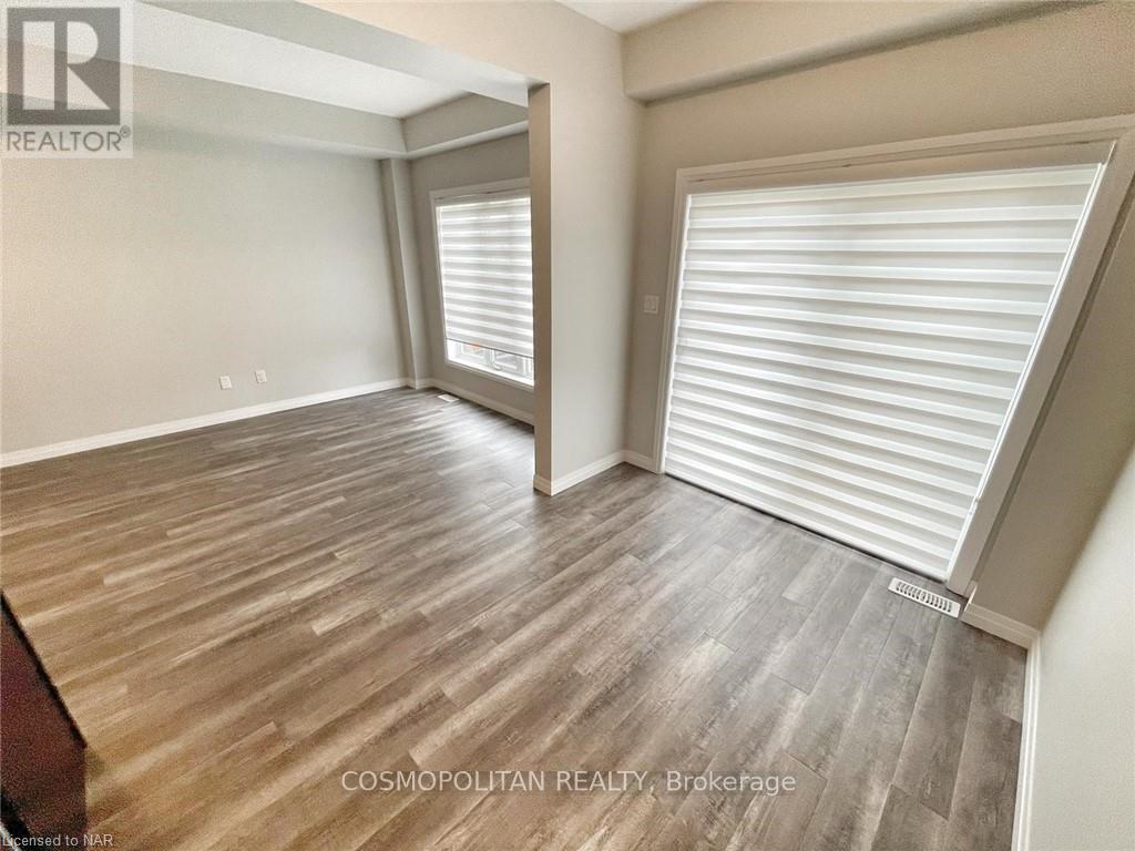 6715 Cropp St Street, Niagara Falls, Ontario  L2E 0B7 - Photo 13 - X12956358