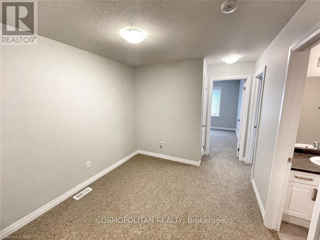 6715 Cropp St Street, Niagara Falls, Ontario  L2E 0B7 - Photo 19 - X12956358