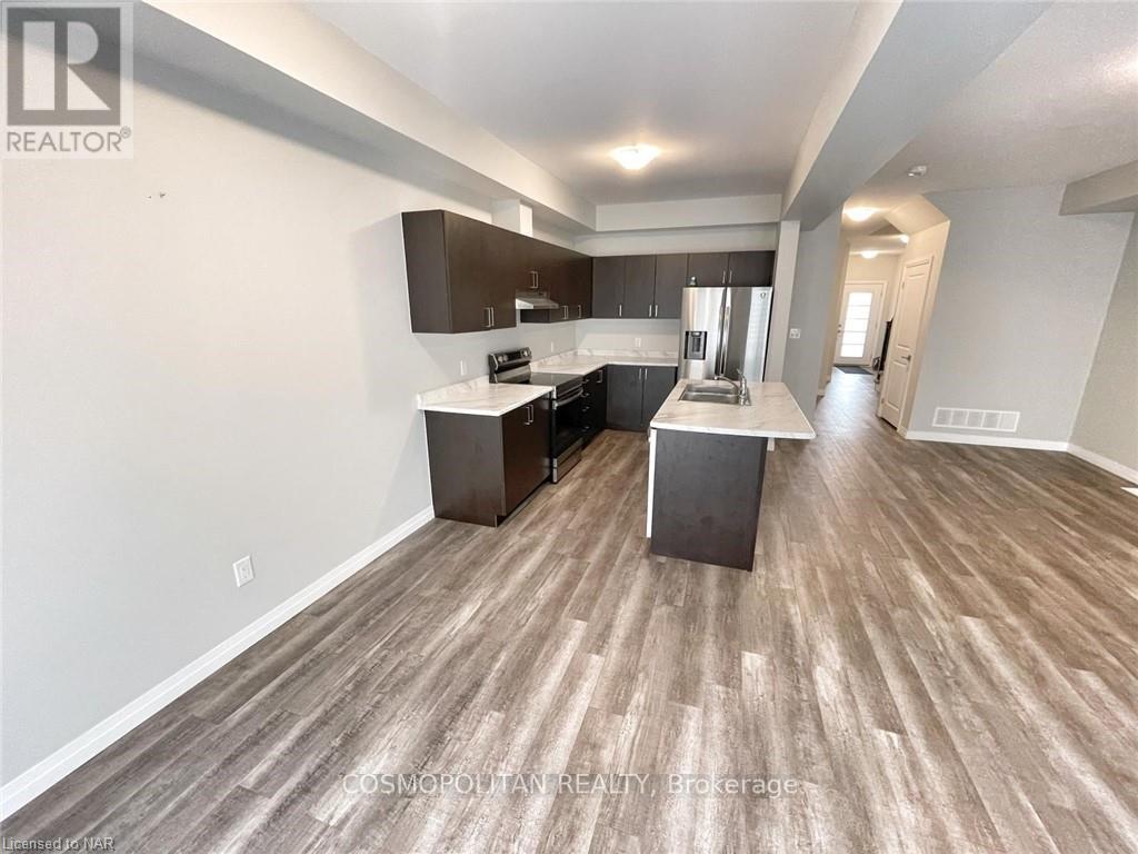 6715 Cropp St Street, Niagara Falls, Ontario  L2E 0B7 - Photo 8 - X12956358