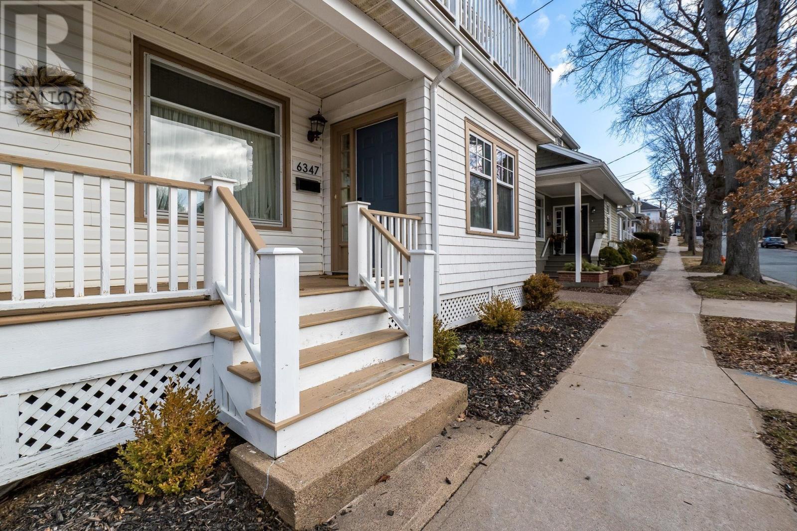 6347 Cornwall Street, Halifax, Nova Scotia  B3H 2J2 - Photo 2 - 202604202