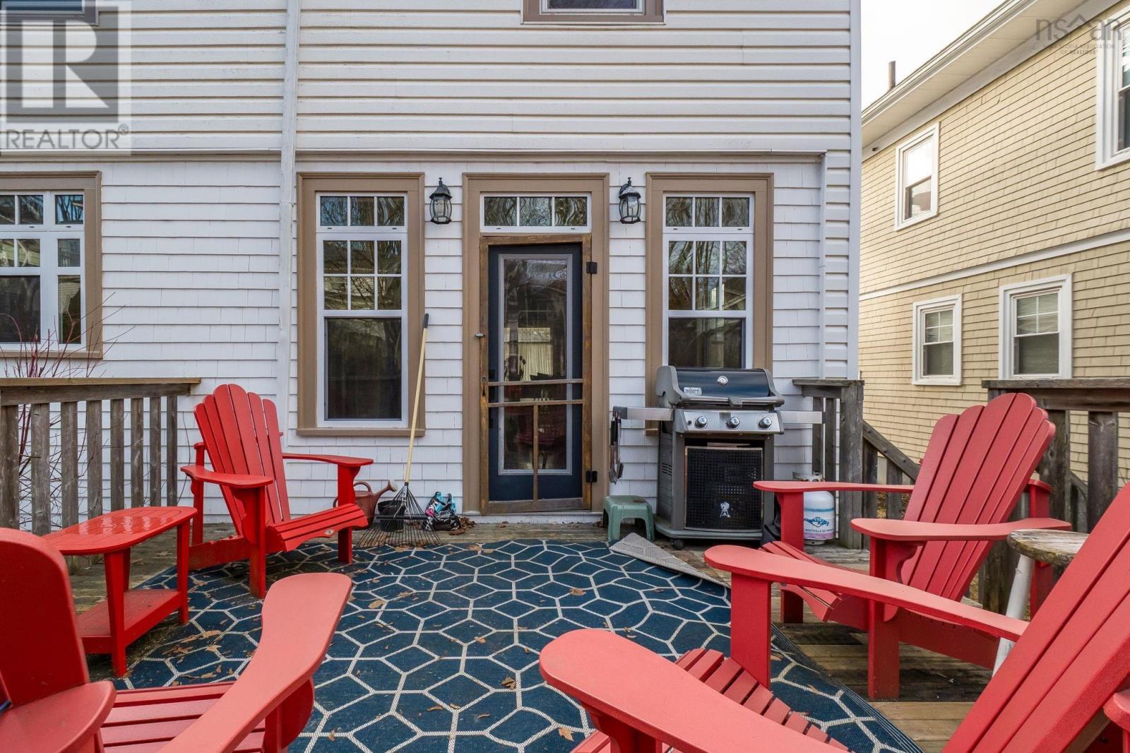 6347 Cornwall Street, Halifax, Nova Scotia  B3H 2J2 - Photo 36 - 202604202