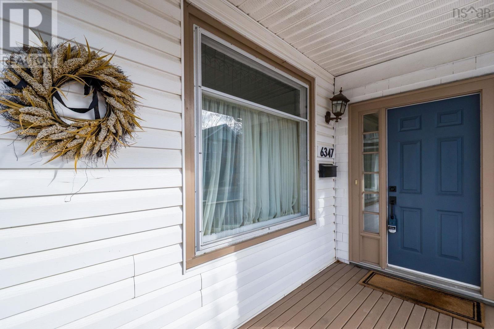 6347 Cornwall Street, Halifax, Nova Scotia  B3H 2J2 - Photo 3 - 202604202