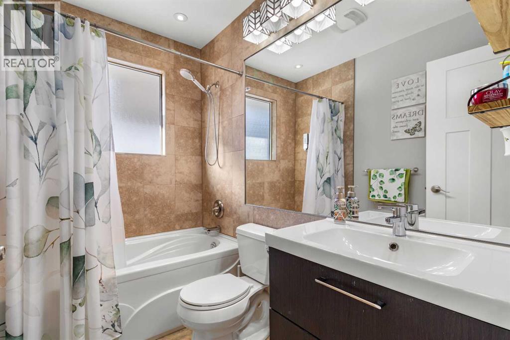 37 Northstar Drive, Lacombe, Alberta  T4L 1R7 - Photo 27 - A2296392