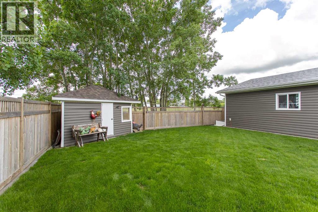 37 Northstar Drive, Lacombe, Alberta  T4L 1R7 - Photo 3 - A2296392