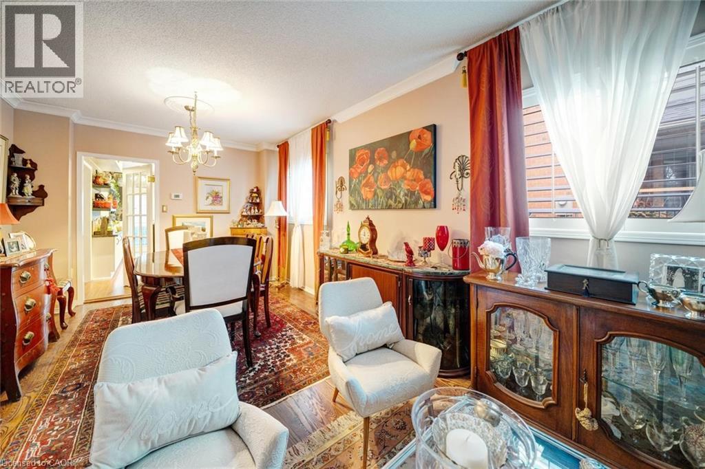 6 Desert View Crescent, Richmond Hill, Ontario  L4C 0E2 - Photo 10 - 40813833