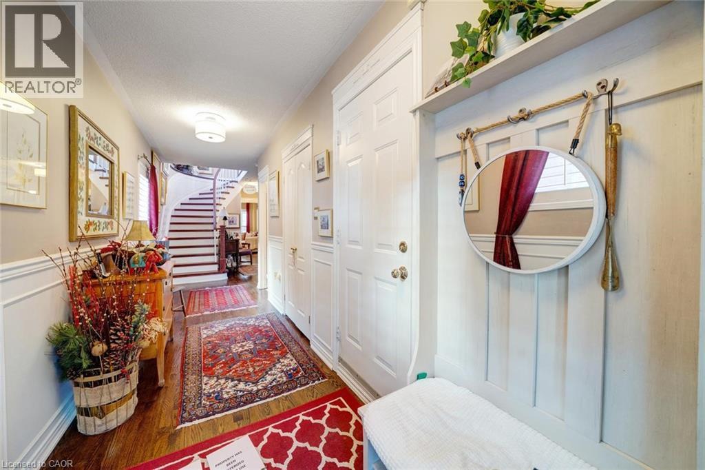 6 Desert View Crescent, Richmond Hill, Ontario  L4C 0E2 - Photo 5 - 40813833