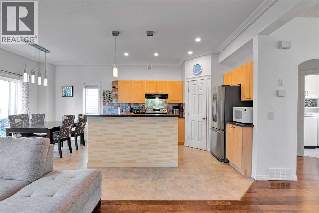 175 Evansmeade Common NW, Calgary, Alberta  T3P 1E8 - Photo 11 - A2298423