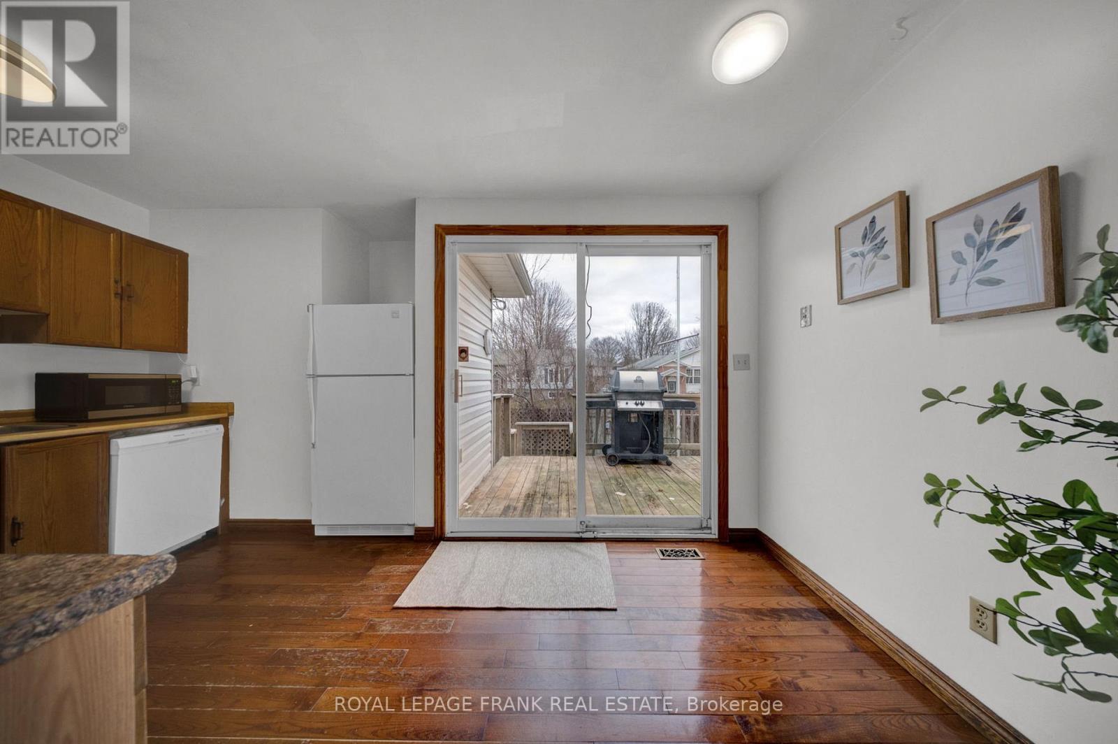 2 Fairbairn Court, Clarington, Ontario  L1C 4K9 - Photo 12 - E12950908