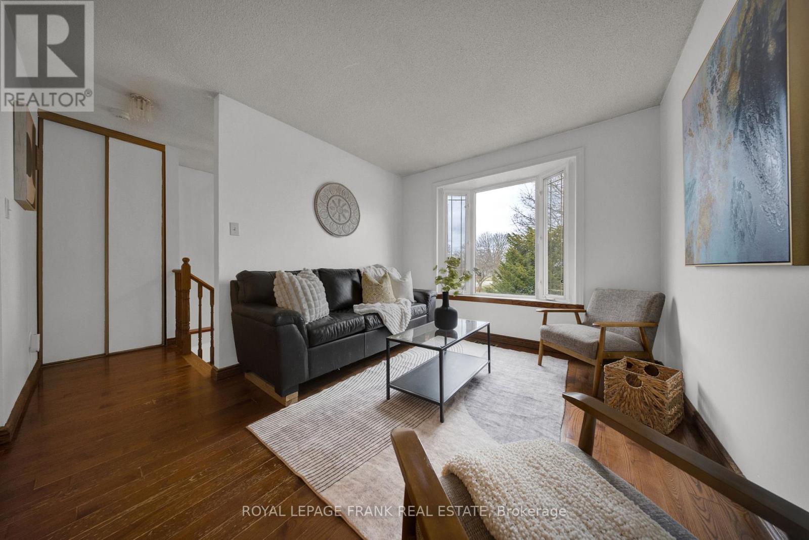 2 Fairbairn Court, Clarington, Ontario  L1C 4K9 - Photo 7 - E12950908