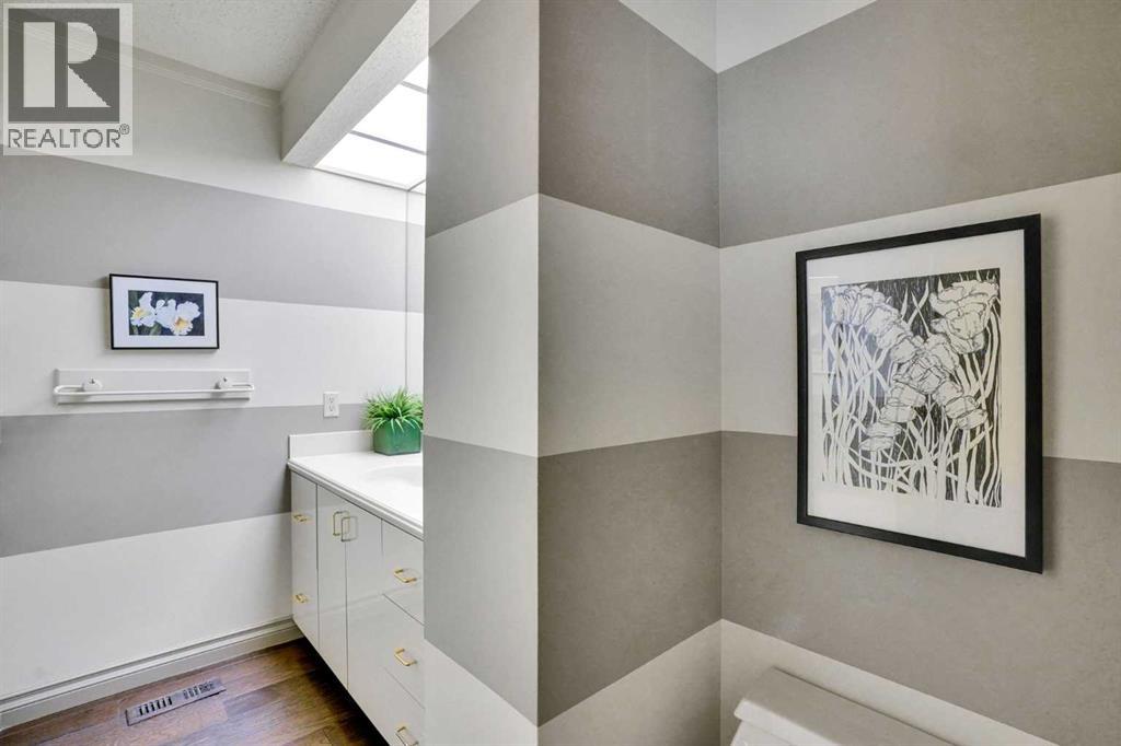 636 Varsity Estates Crescent Nw, Calgary, Alberta  T3B 3C7 - Photo 12 - A2298990