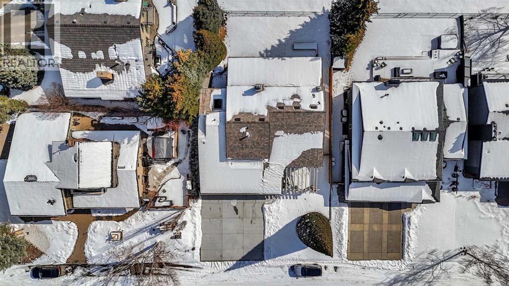 636 Varsity Estates Crescent Nw, Calgary, Alberta  T3B 3C7 - Photo 2 - A2298990