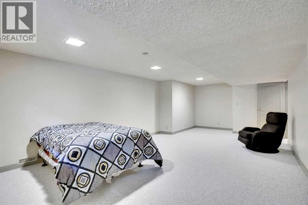 636 Varsity Estates Crescent Nw, Calgary, Alberta  T3B 3C7 - Photo 43 - A2298990