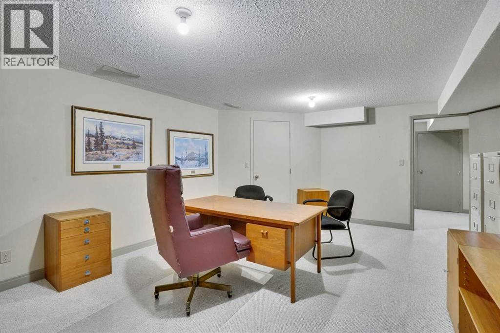 636 Varsity Estates Crescent Nw, Calgary, Alberta  T3B 3C7 - Photo 45 - A2298990