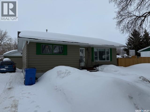 327 Wallace Street, Kamsack, Saskatchewan  S0A 1S0 - Photo 3 - SK032017