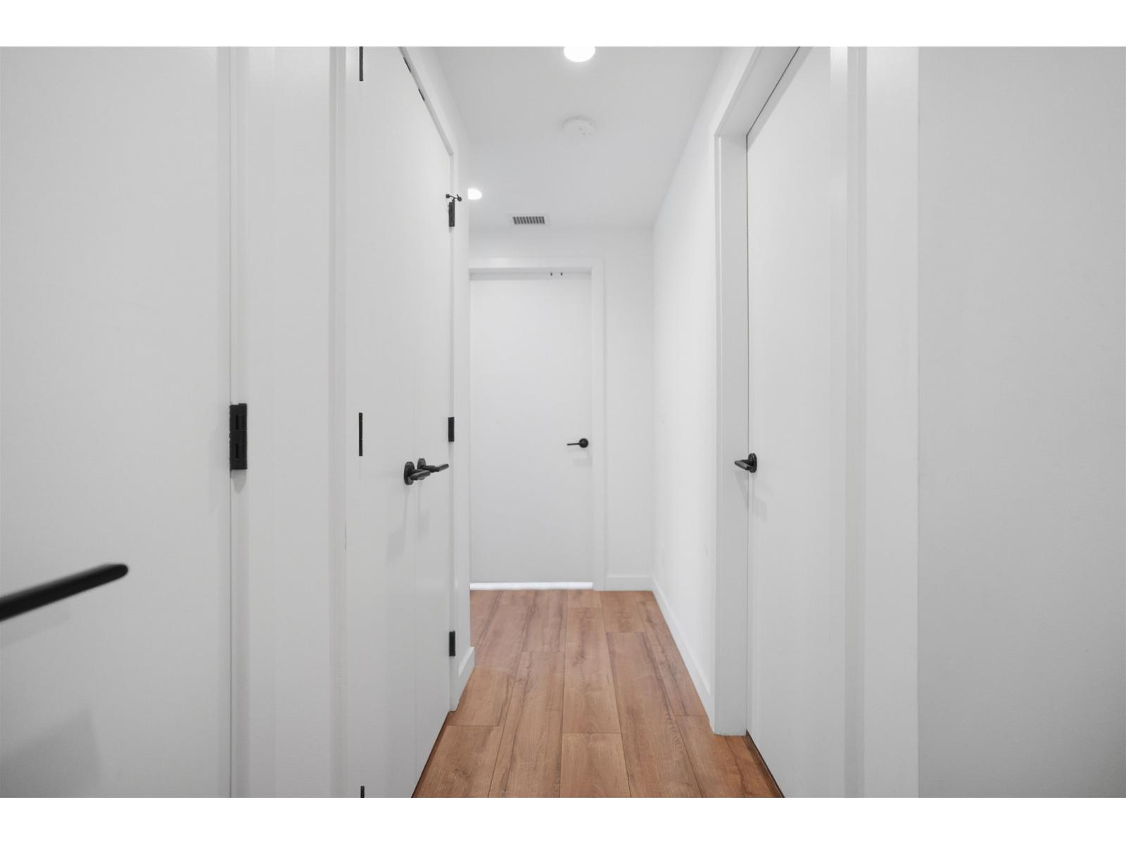 2602 10448 University Drive, Surrey, British Columbia  V3T 0S7 - Photo 11 - R3106598