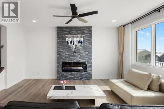 67 Royston Heath Nw, Calgary, Alberta  T3L 0K3 - Photo 9 - A2291573