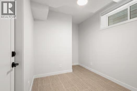 67 Royston Heath Nw, Calgary, Alberta  T3L 0K3 - Photo 36 - A2291573