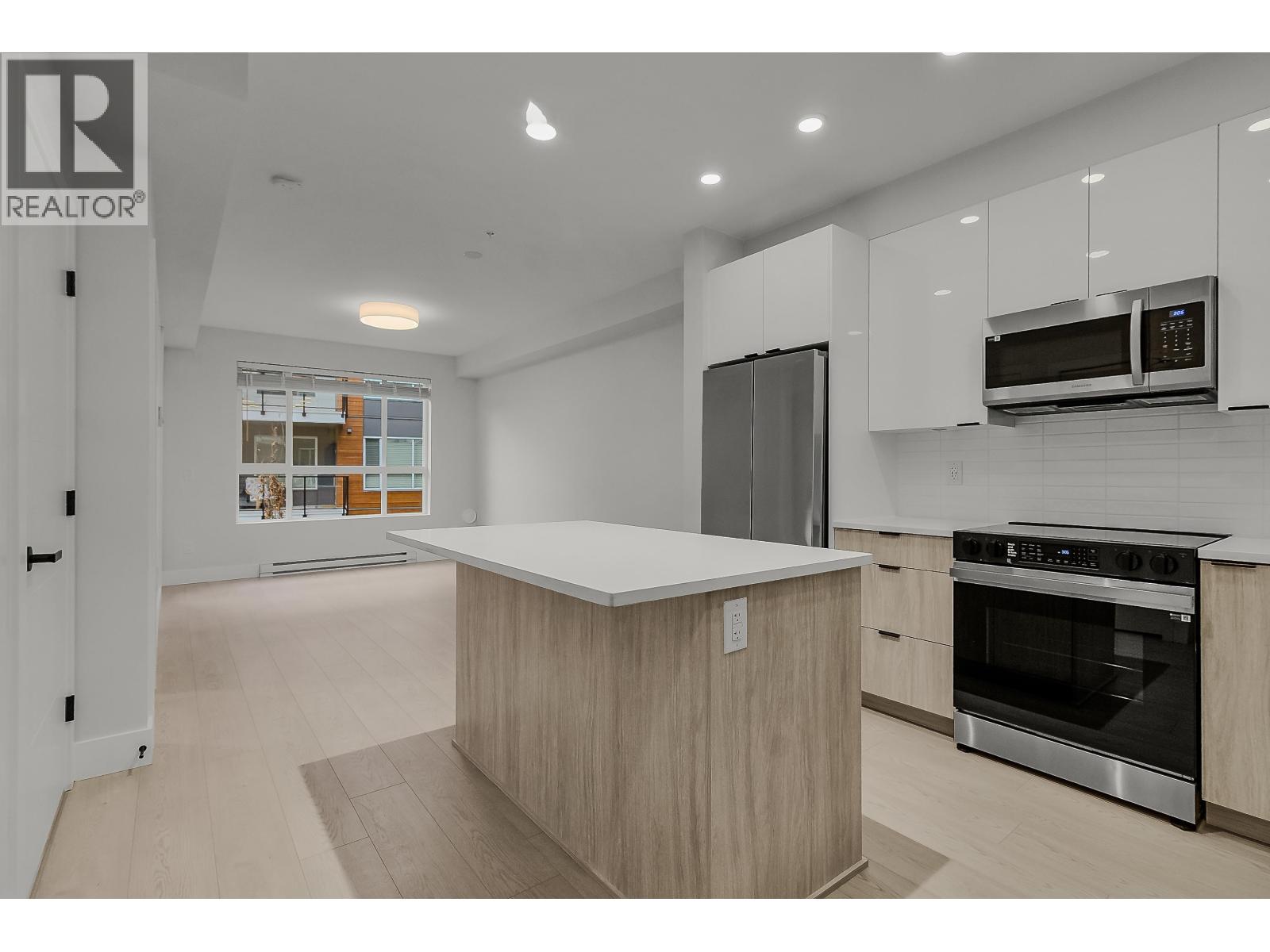 227 11655 Fraser Street, Maple Ridge, British Columbia  V2X 6W9 - Photo 9 - R3098114